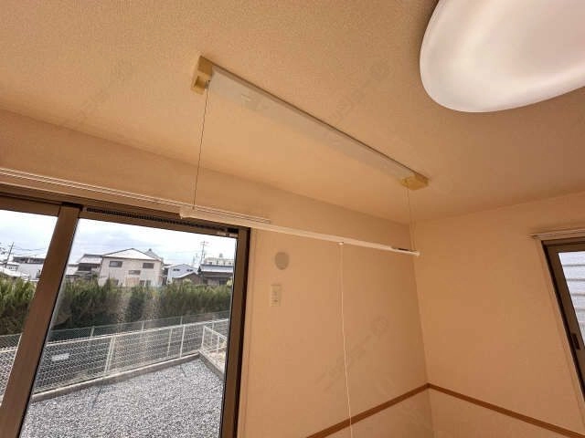 室内物干し（南洋室）