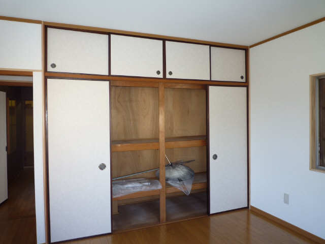 2Ｆ洋室（7，5）収納