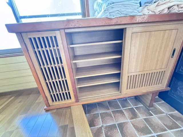 シューズボックス