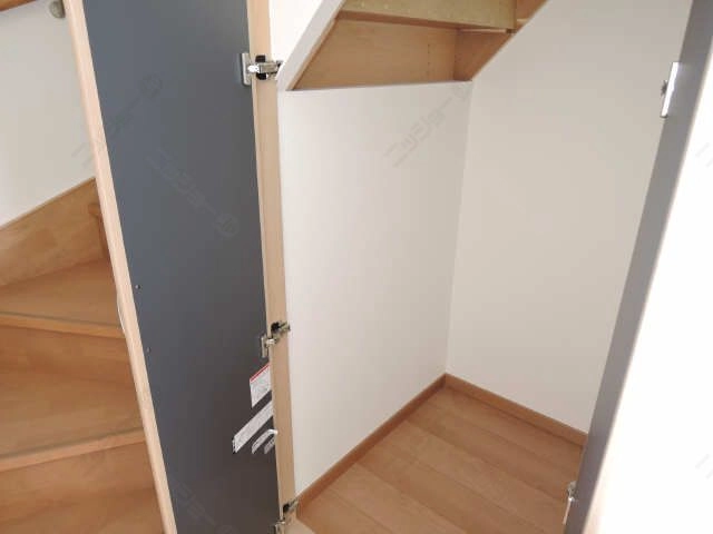 階段下収納
