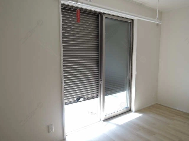 シャッター雨戸