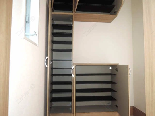 シューズボックス