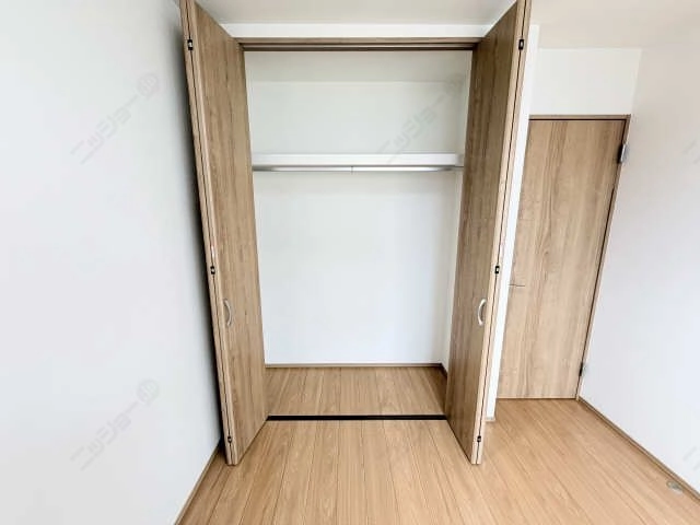 収納（南西洋室）