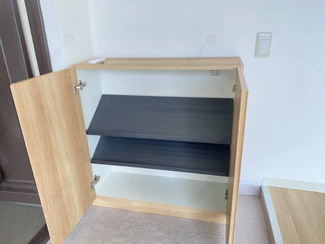 シューズボックス