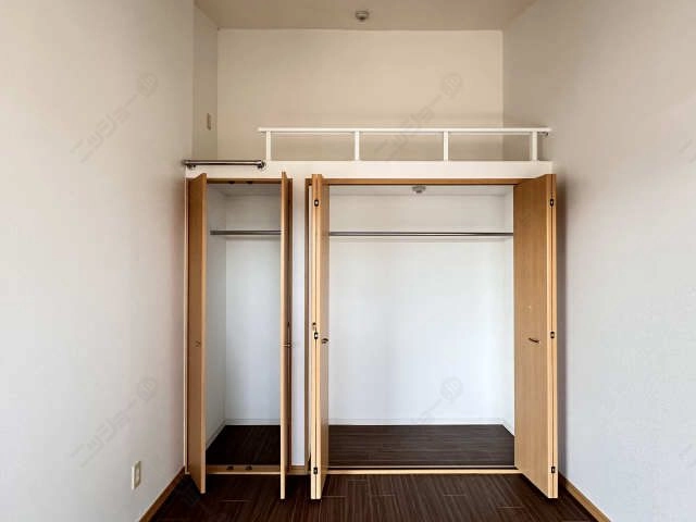 収納（南洋室）