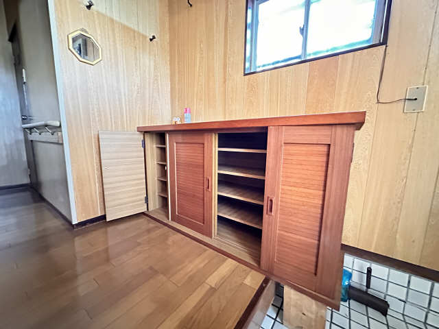 シューズボックス