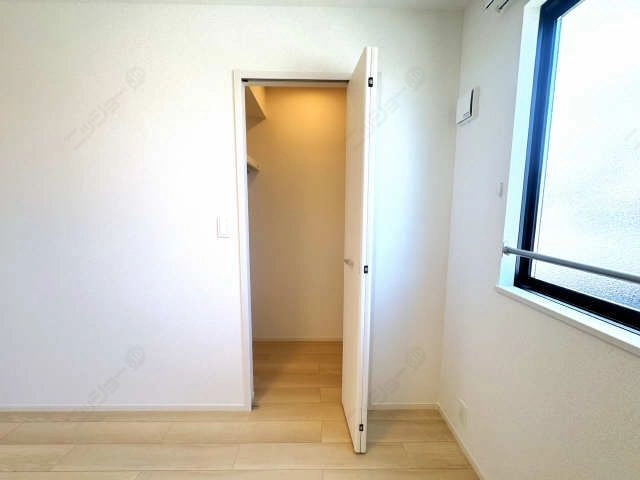 ウォークインクローゼット