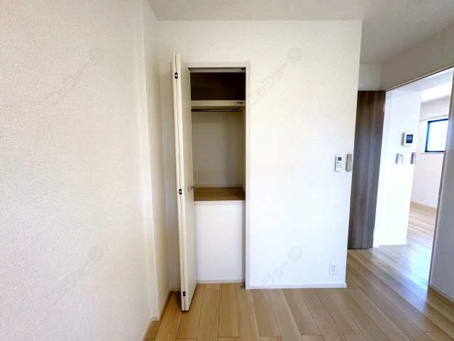 収納（南洋室）