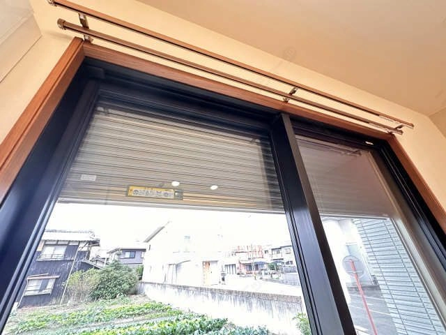 シャッター雨戸