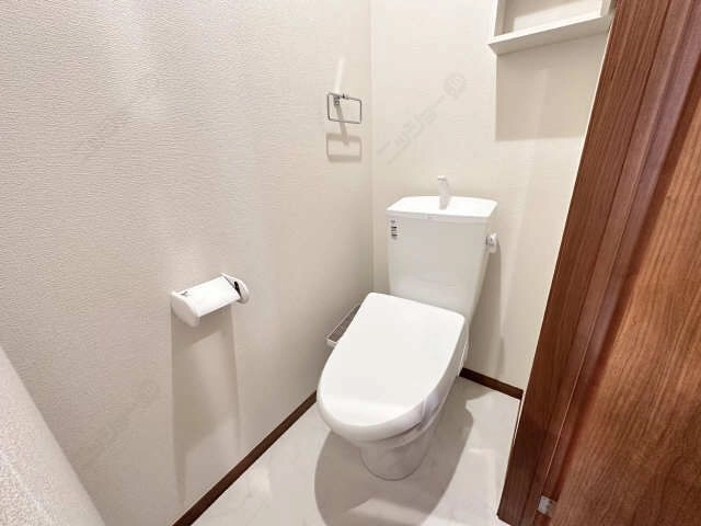 シャワー付トイレ