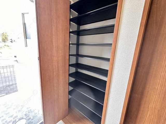 シューズボックス