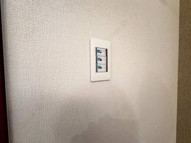 電動シャッター雨戸