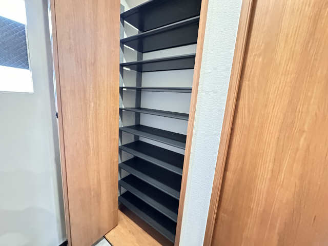 シューズボックス