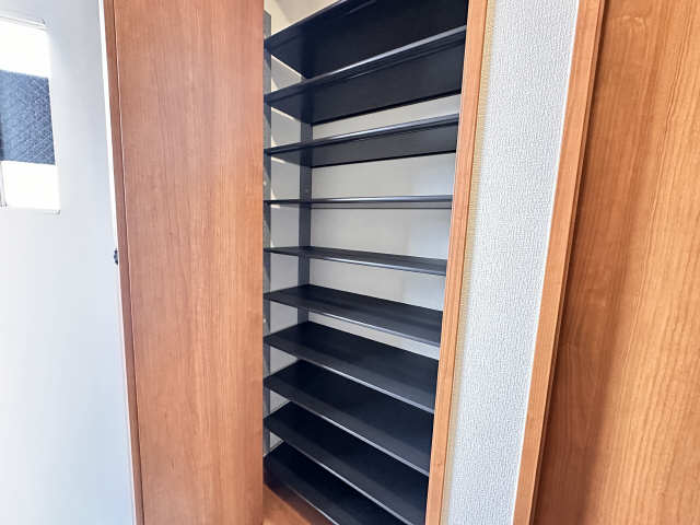 シューズボックス