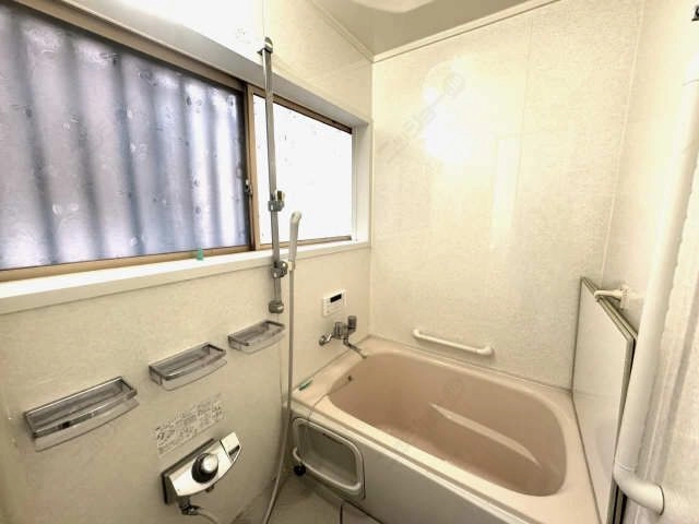 追い焚き機能付き浴室