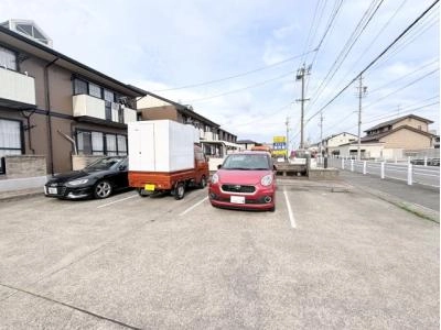  駐車場