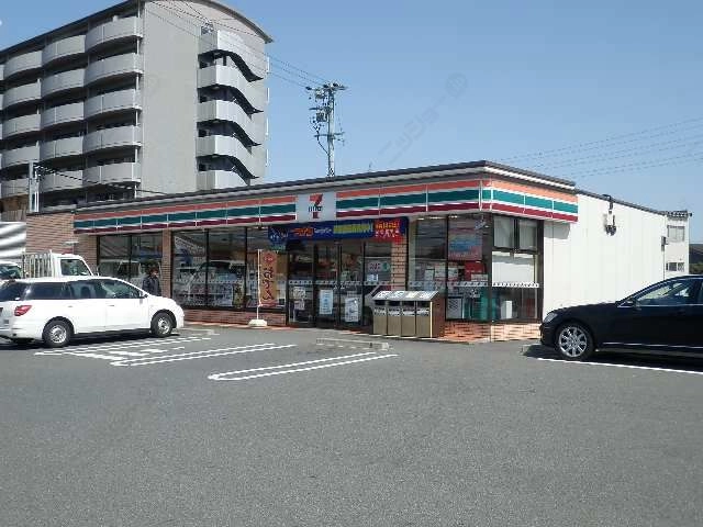 ¦セブンイレブン歩2分