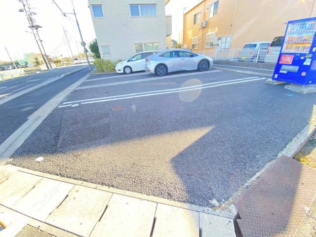 駐車場　縦列区画