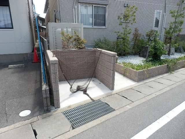 ゴミ置き場