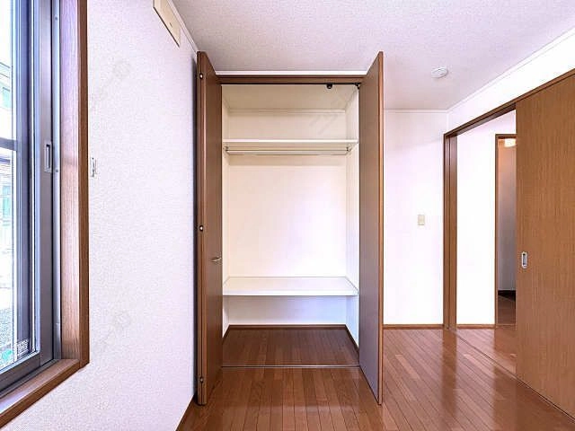 洋室・収納