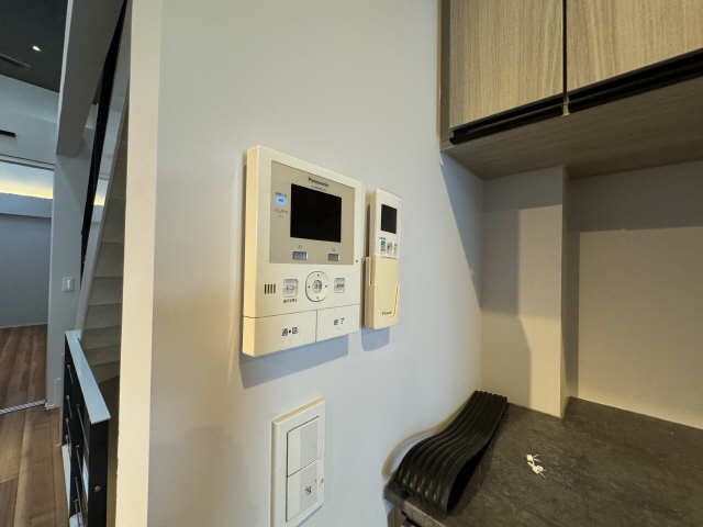 モニター付きインターホン