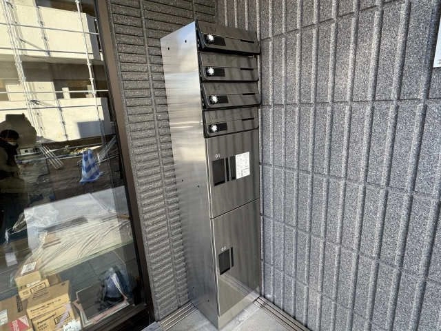 集合ポスト・宅配ボックス