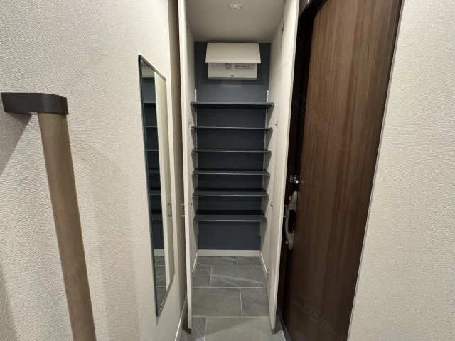 シューズクローク