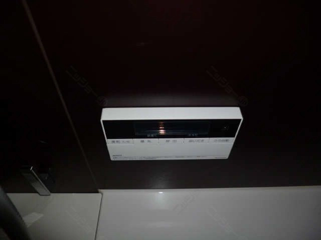 浴室給湯機スイッチ