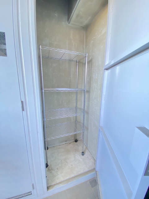 収納（玄関外）