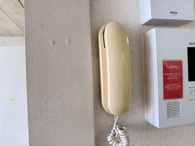 インターホン