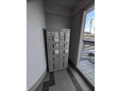 エ  ントランス