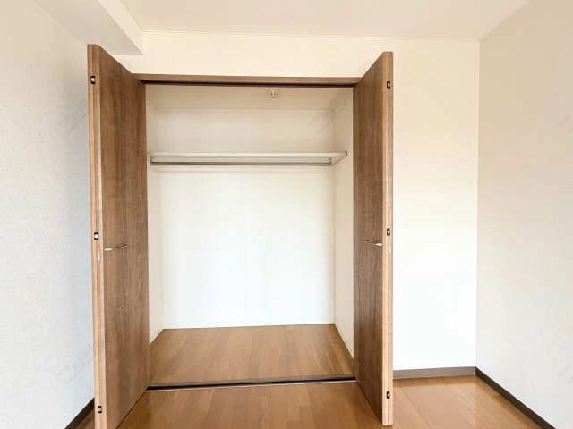 収納(南洋室)