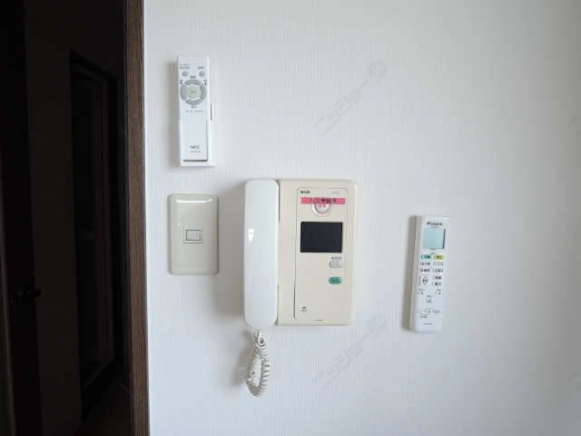 インターホン